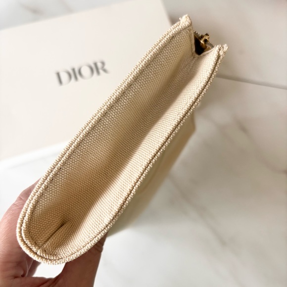 DIOR Beige Cosmetic Pouch Clutch Makeup Bag Case Embossed Logo New - Picture 9 of 17